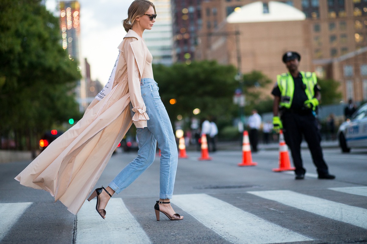 Sokak Stili: 2016 İlkbahar New York Moda Haftası 2. Gün