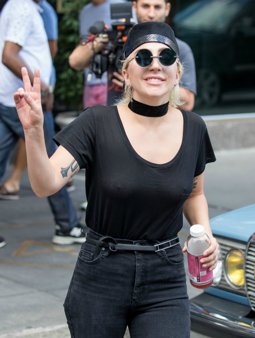 Lady Gaga 'Normal'leşiyor mu?