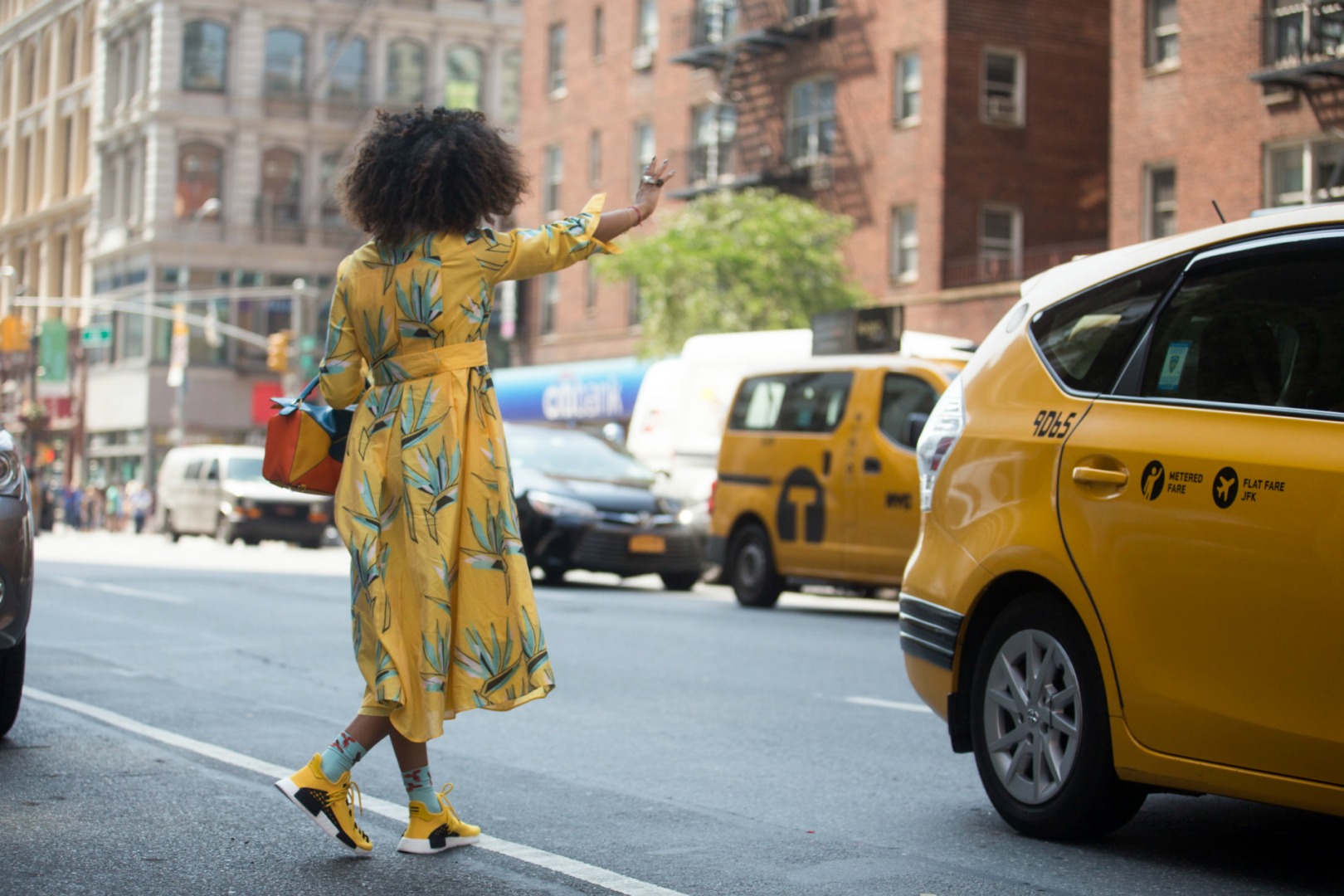 Sokak Stili: 2017 İlkbahar/Yaz New York Moda Haftası