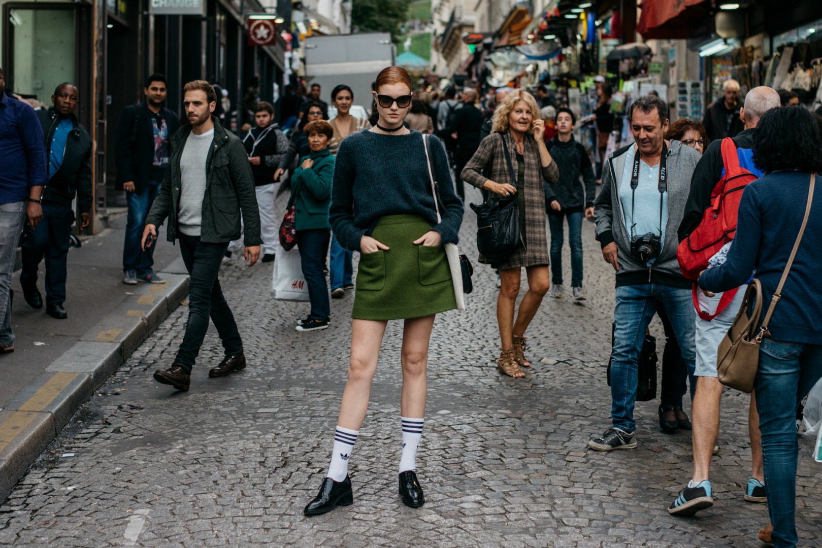 Sokak Stili: 2017 İlkbahar/Yaz Paris Moda Haftası 5. ve 6. Gün