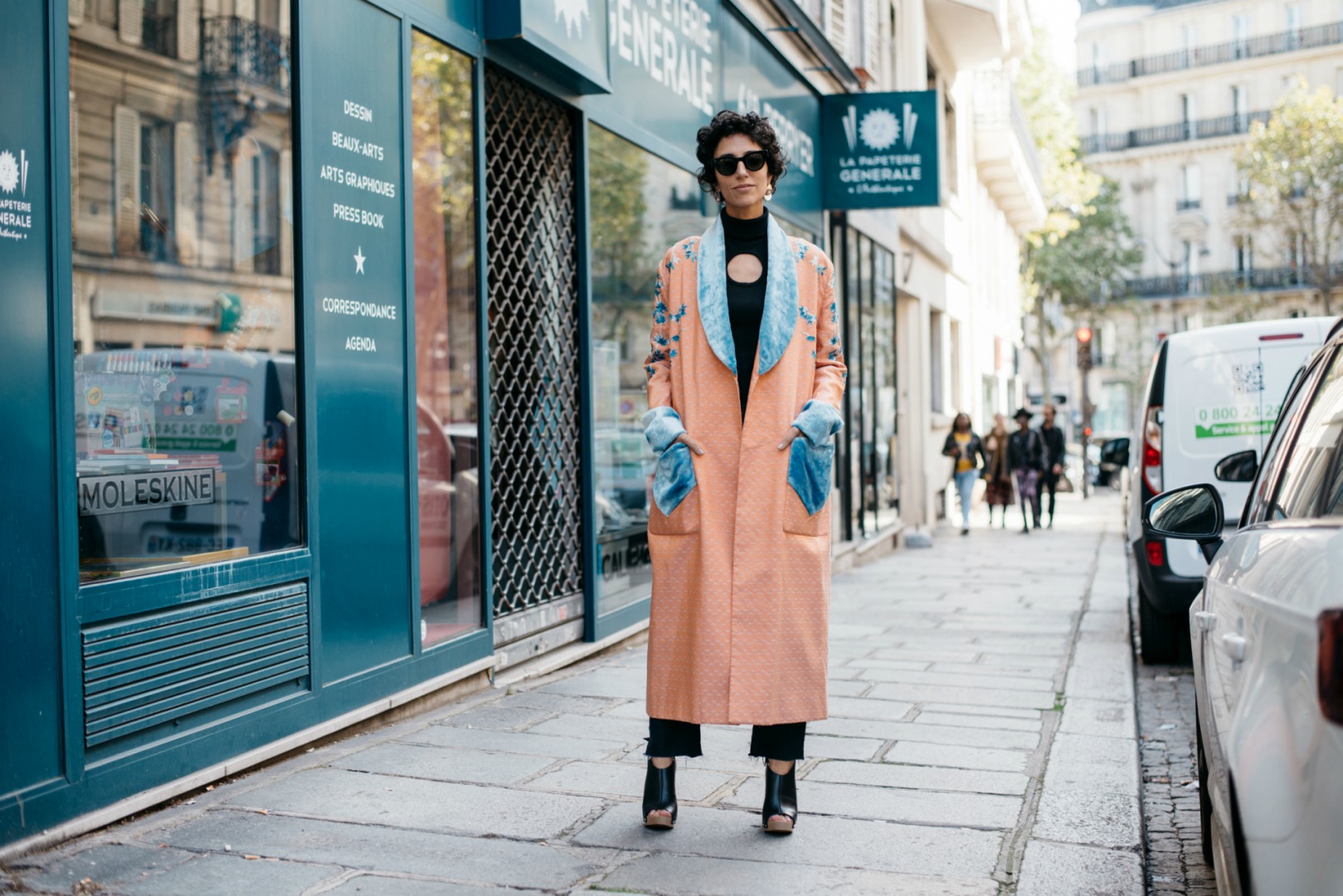 Sokak Stili: 2017 İlkbahar/Yaz Paris Moda Haftası 7. ve 8. Gün