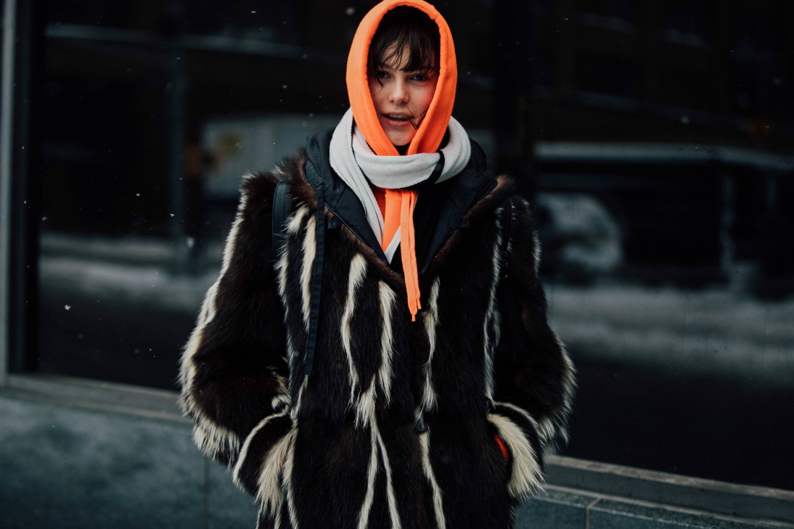 Sokak Stili: 2017 Sonbahar/Kış New York Moda Haftası 1. ve 2. Gün