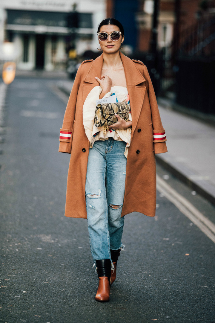 Sokak Stili: 2017 Sonbahar/Kış Londra Moda Haftası 2. ve 3. Gün