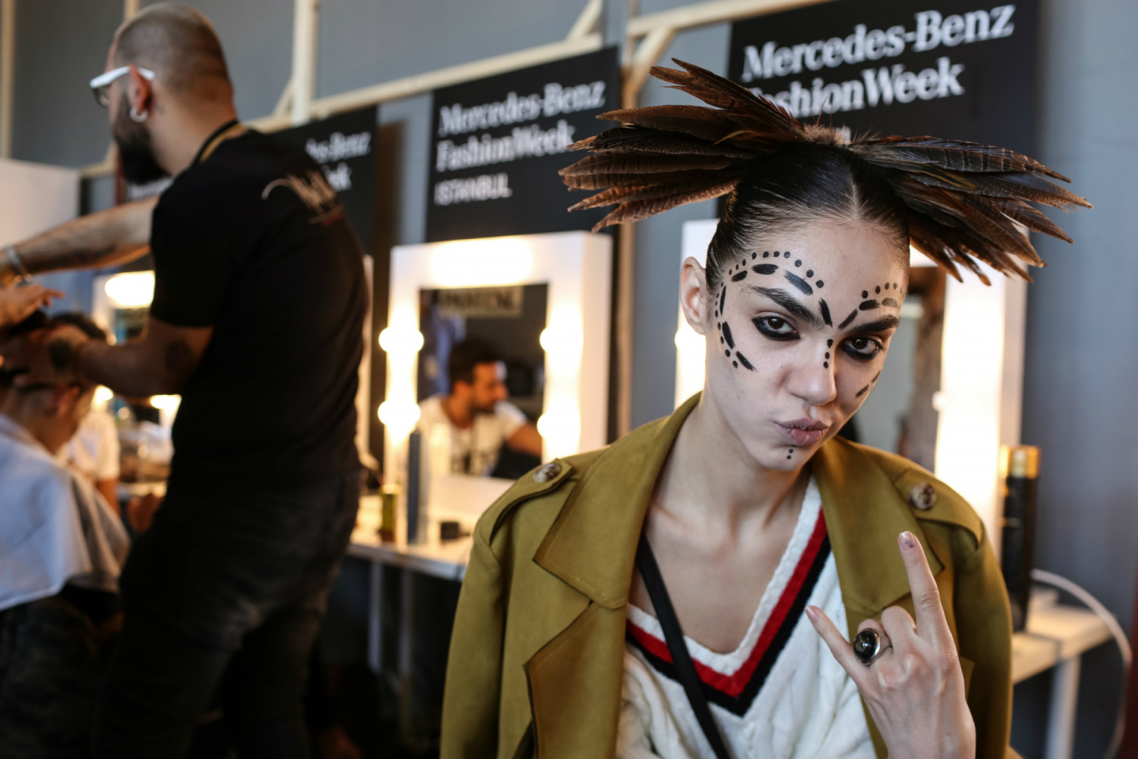 Defile Arkası: Mercedes-Benz Fashion Week İstanbul 3. Gün