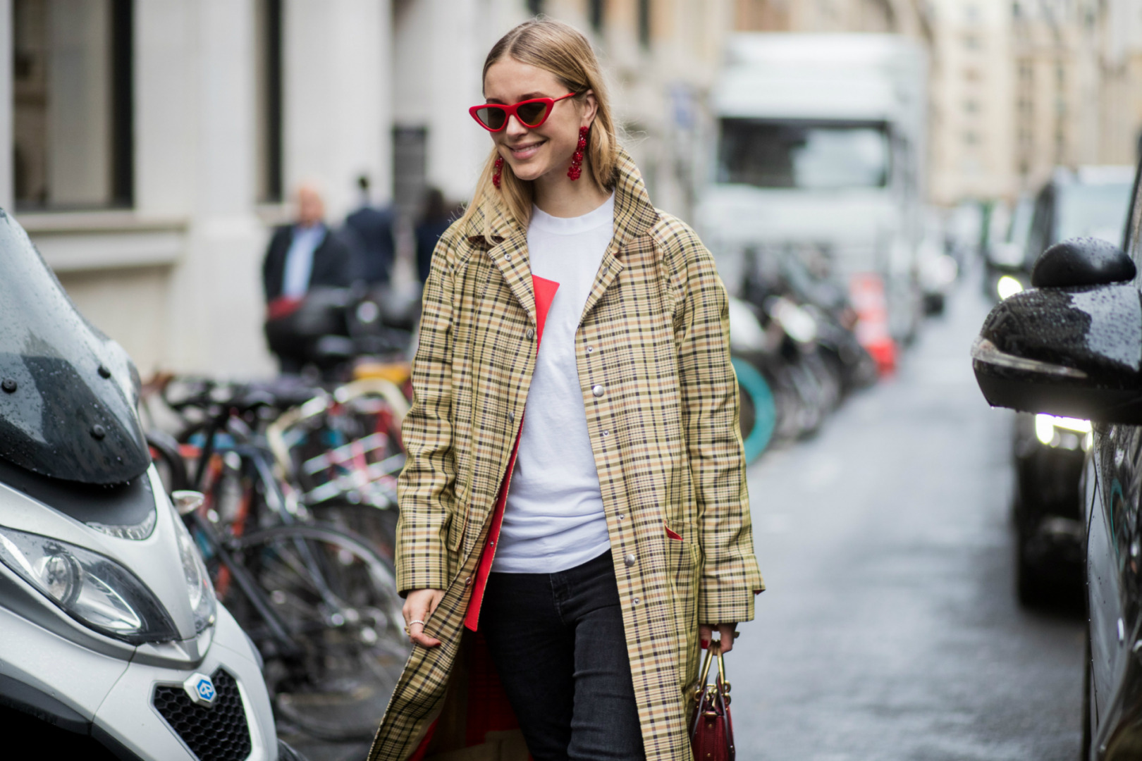Sokak Stili: 2018 İlkbahar/Yaz Paris Moda Haftası