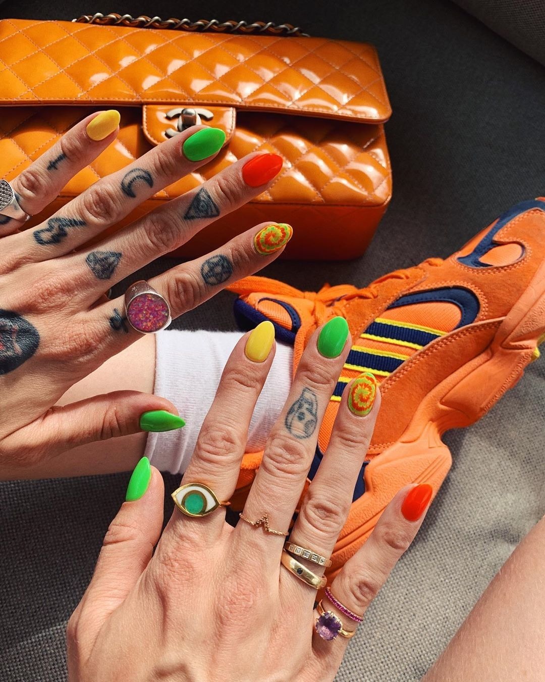 Dua Lipa'dan Lily Aldridge'e Haftanın Güzellik Instagramları