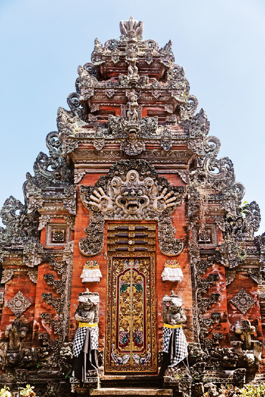 Ubud yakınlarında bir tapınak