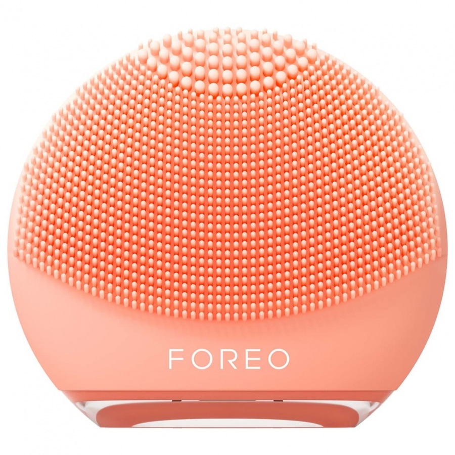 FOREO LUNA™ 4 go Facial Cleansing & Massaging Device