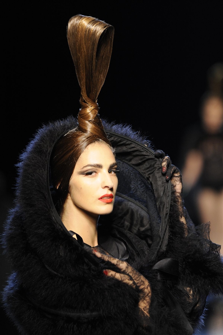 Jean Paul Gaultier 2010 Sonbahar/Kış Couture Detay