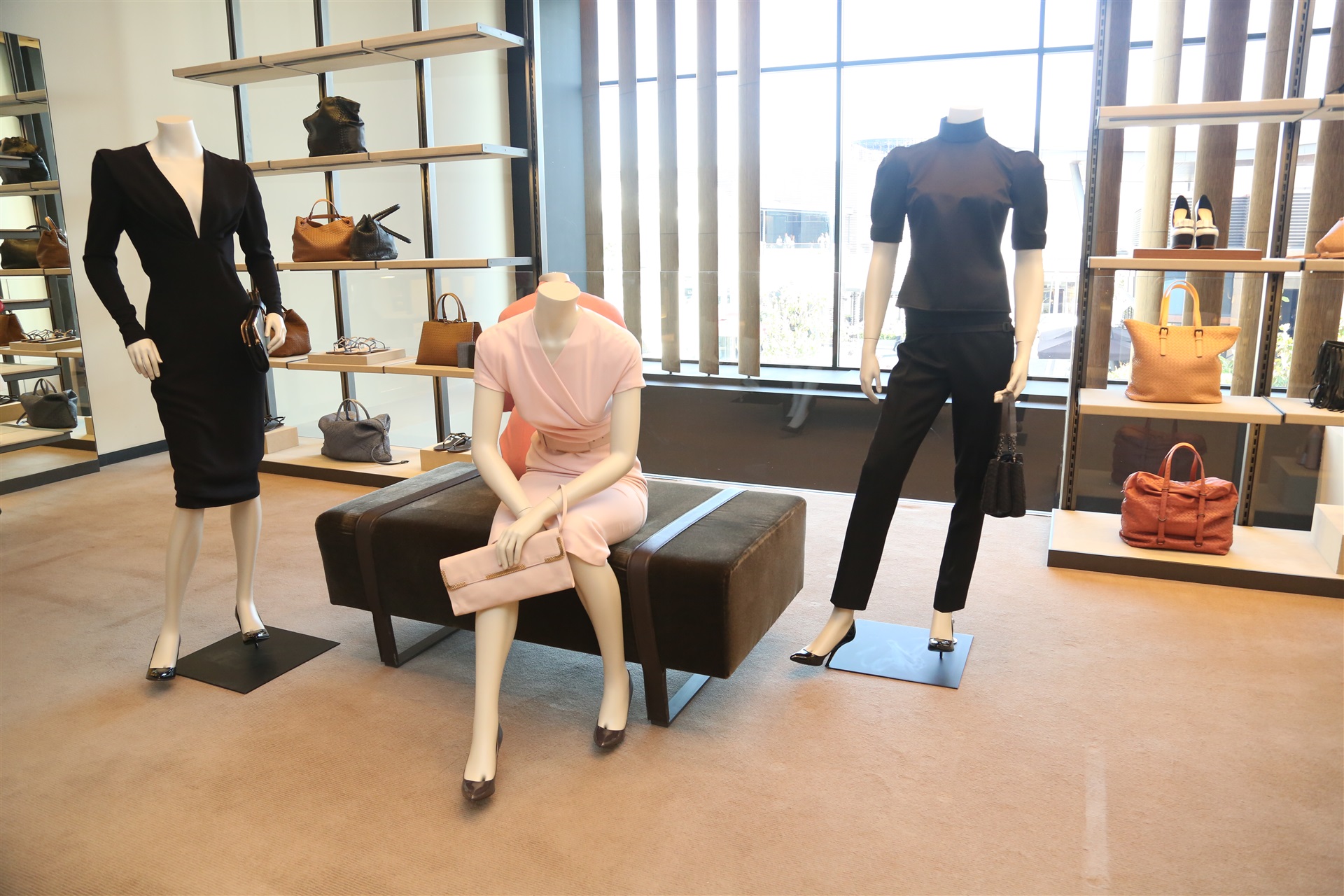 Bottega Veneta 2013  Pre-Fall Koleksiyonu özel bir davetli grubuna sunuldu. Davette sadece Vogue Türkiye vardı.