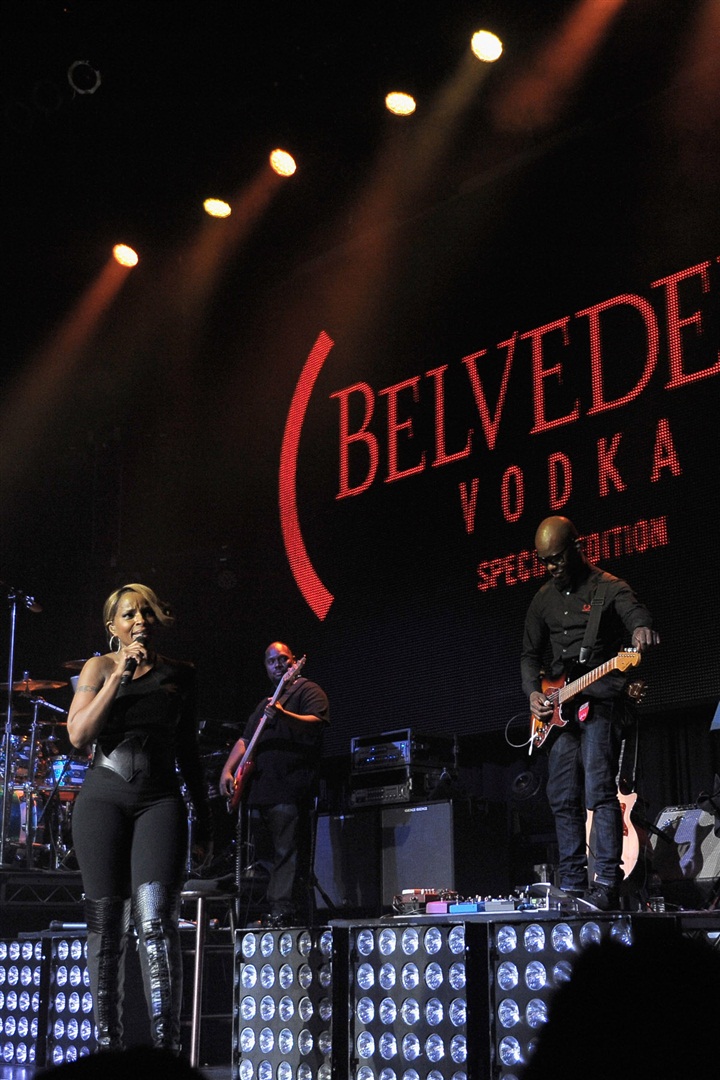 Belvedere Vodka ve RED, Mary J Blige ile Grammy öncesi partinin ev sahibiydi. 