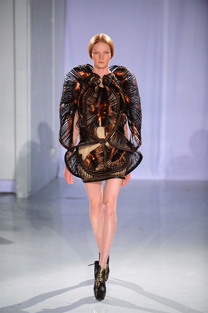 Iris Van Herpen 2011-2012 Sonbahar/Kış Couture