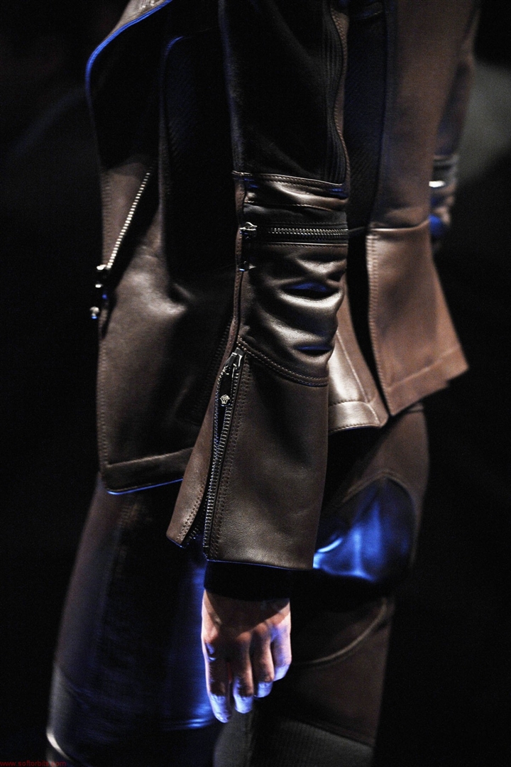 Versace 2010-2011 Sonbahar/Kış Detay