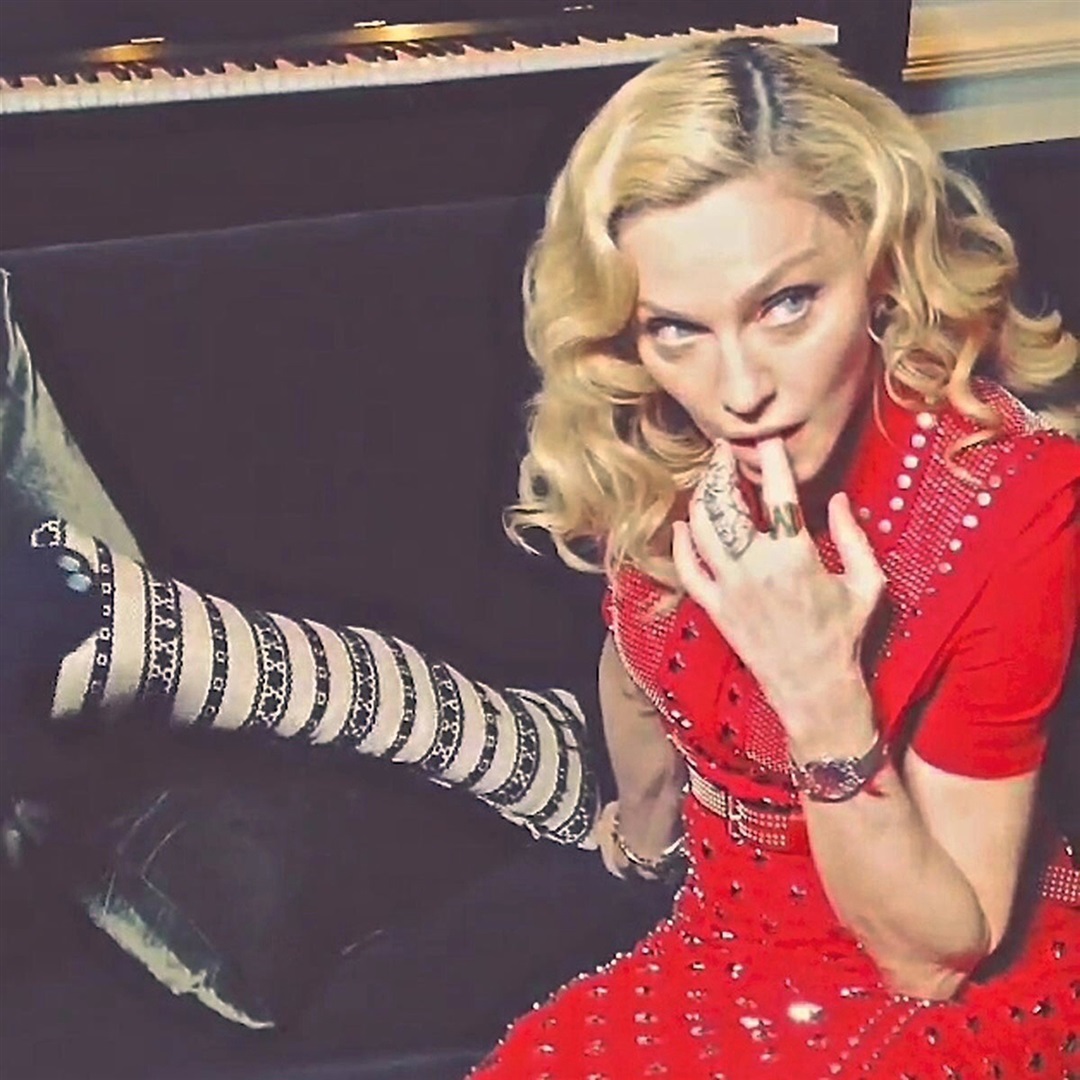 Madonna Kısmet By Milka'yı Seçti