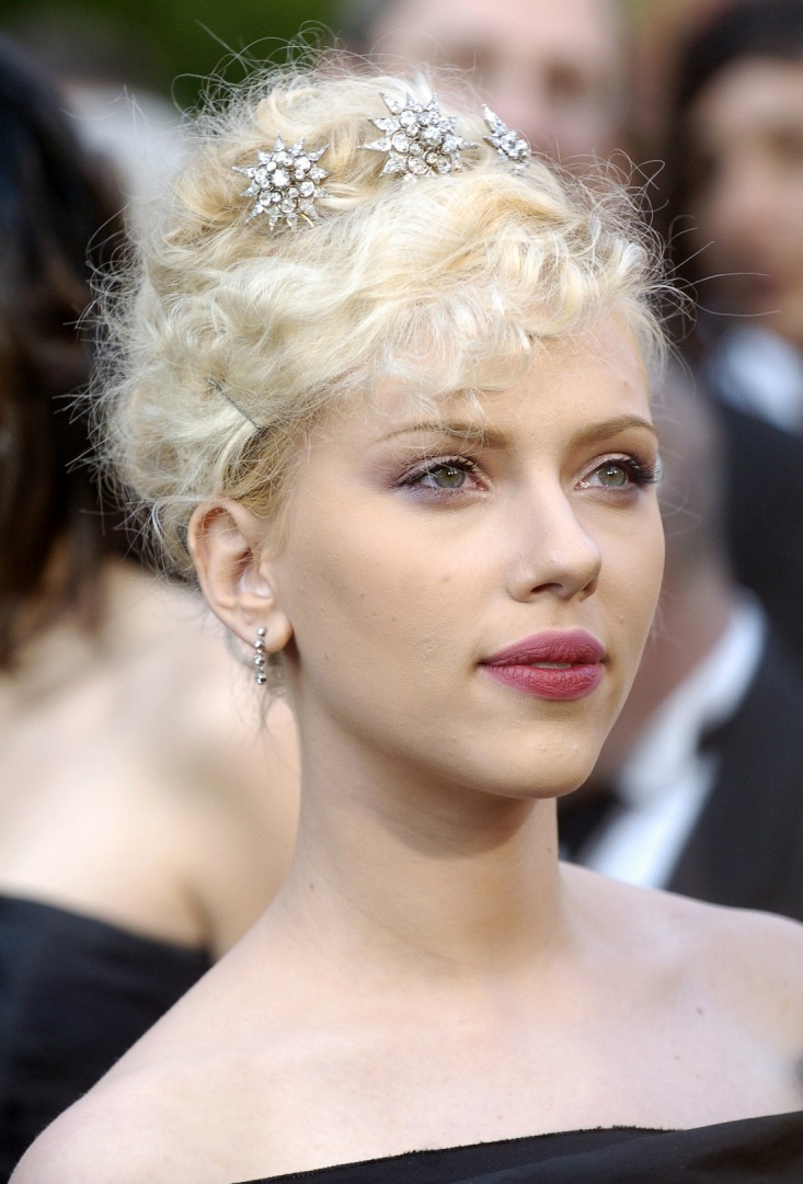 Scarlett Johansson'ın Güzellik Evrimi