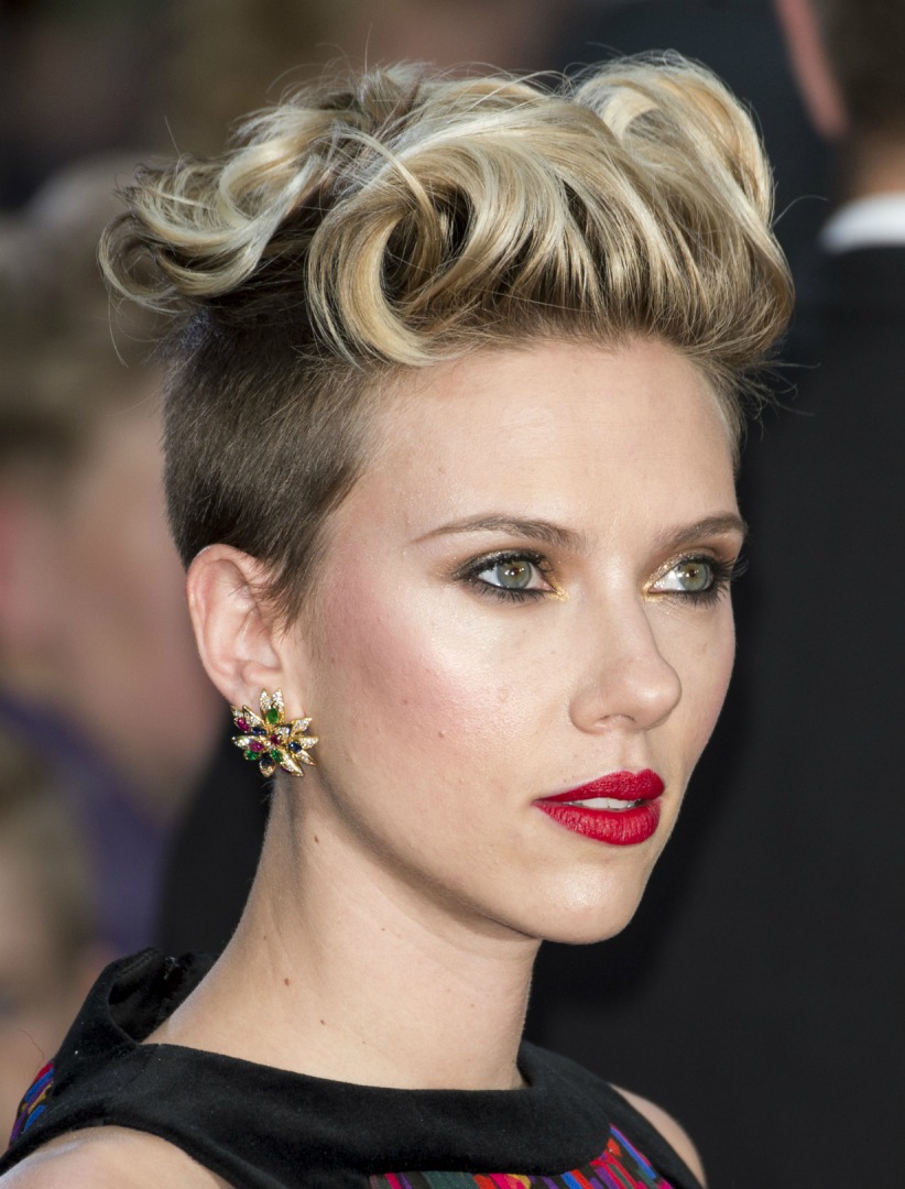 Scarlett Johansson'ın Güzellik Evrimi