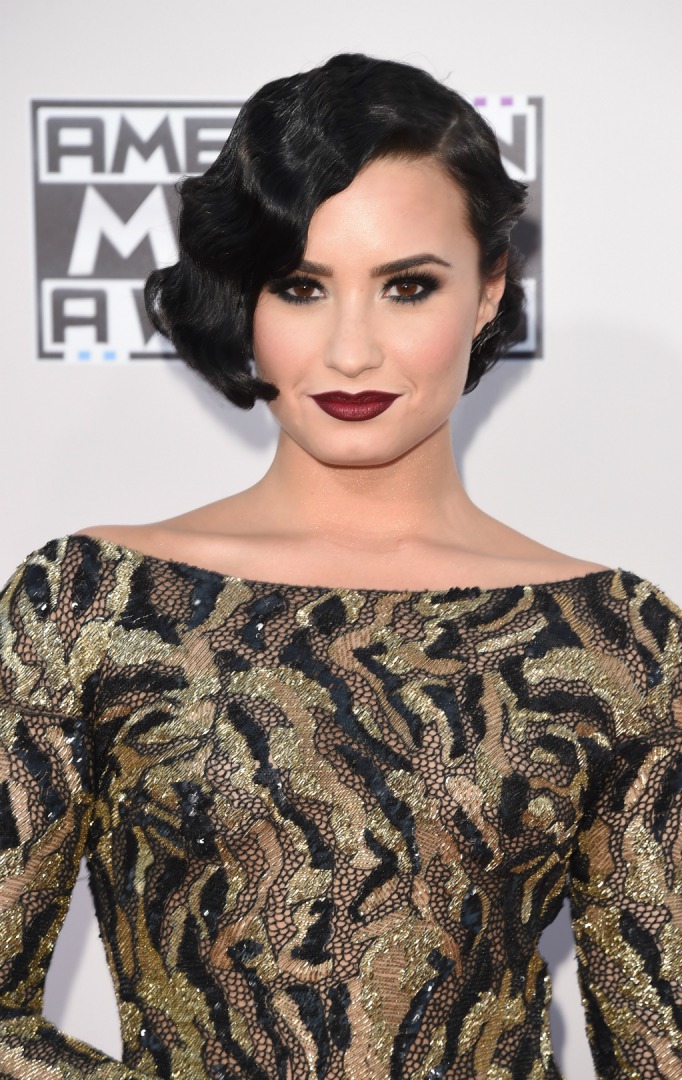 2015 Amerikan Müzik Ödülleri'inden 5 Güzellik Değişimi