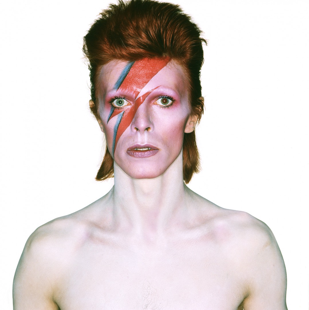 Görsel, İşitsel, Kavramsal bir Sanat: David Bowie