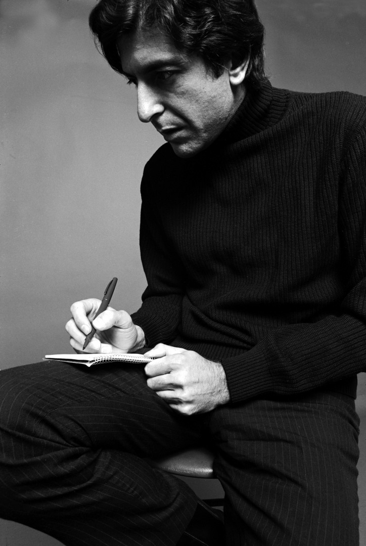 Leonard Cohen'dan Affetmenin Mektubu: Famous Blue Raincoat