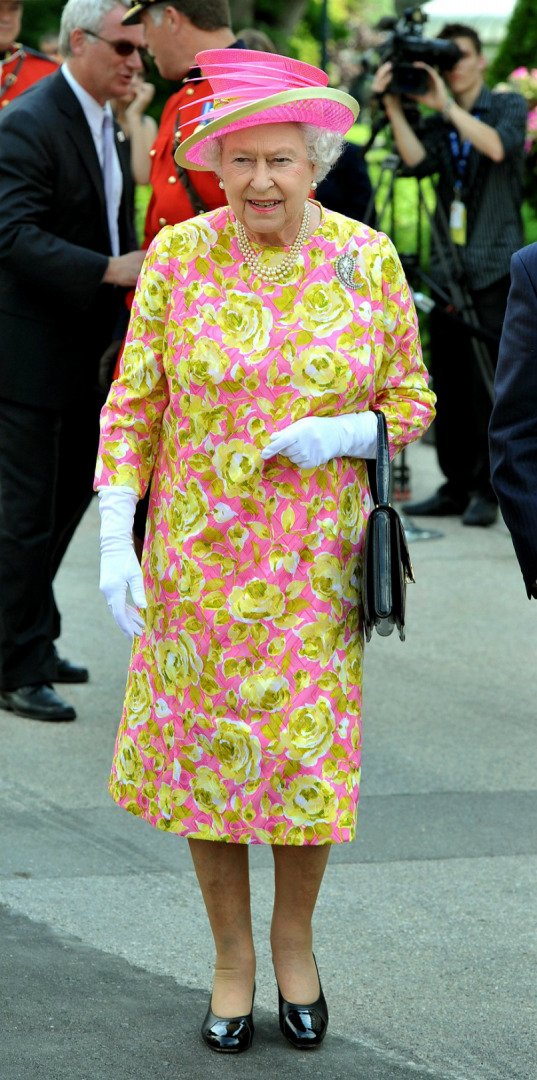 Kraliçe 2. Elizabeth'in Kraliyet Stili