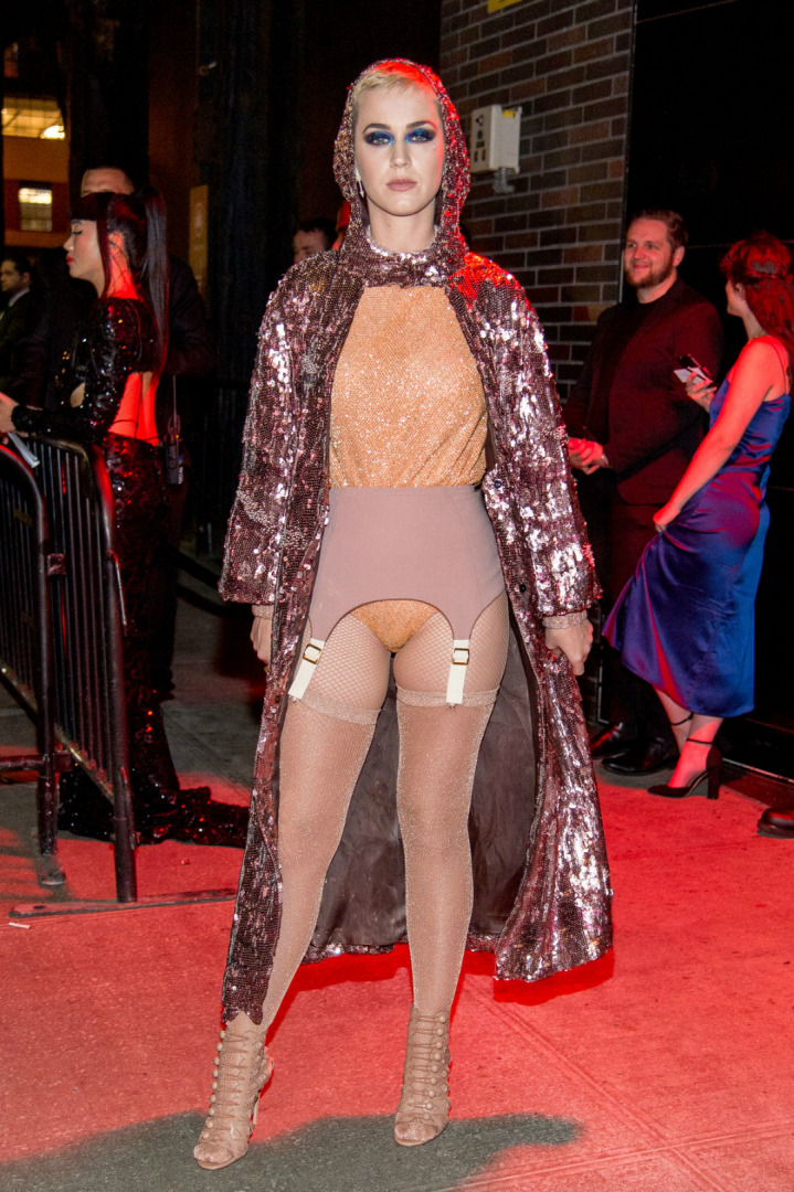 MET Gala 2017: Rihanna'dan Jennifer Lopez'e After Party'nin Stil Sahibi İsimleri