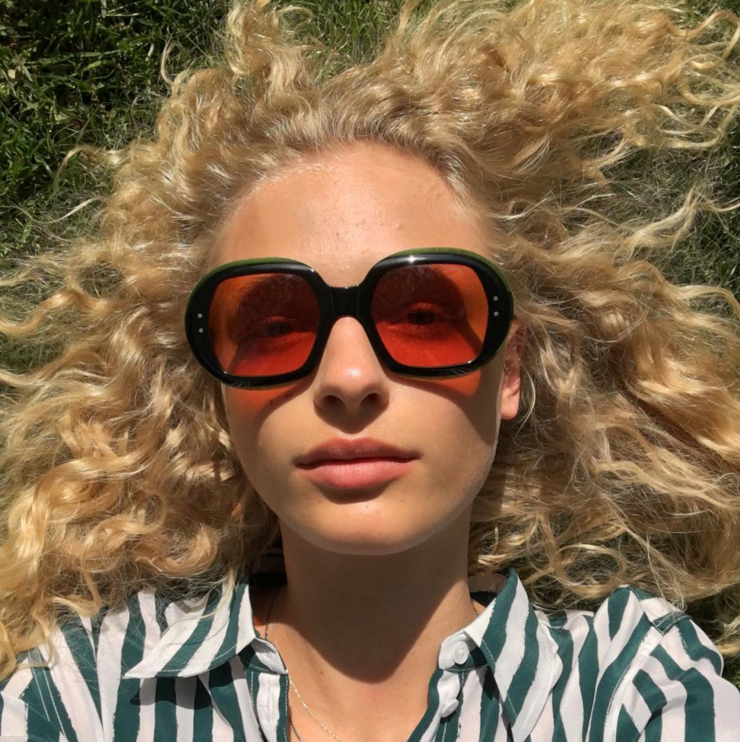 Frederikke Sofie'nin Vintage Güneş Gözlüğü Tutkusu