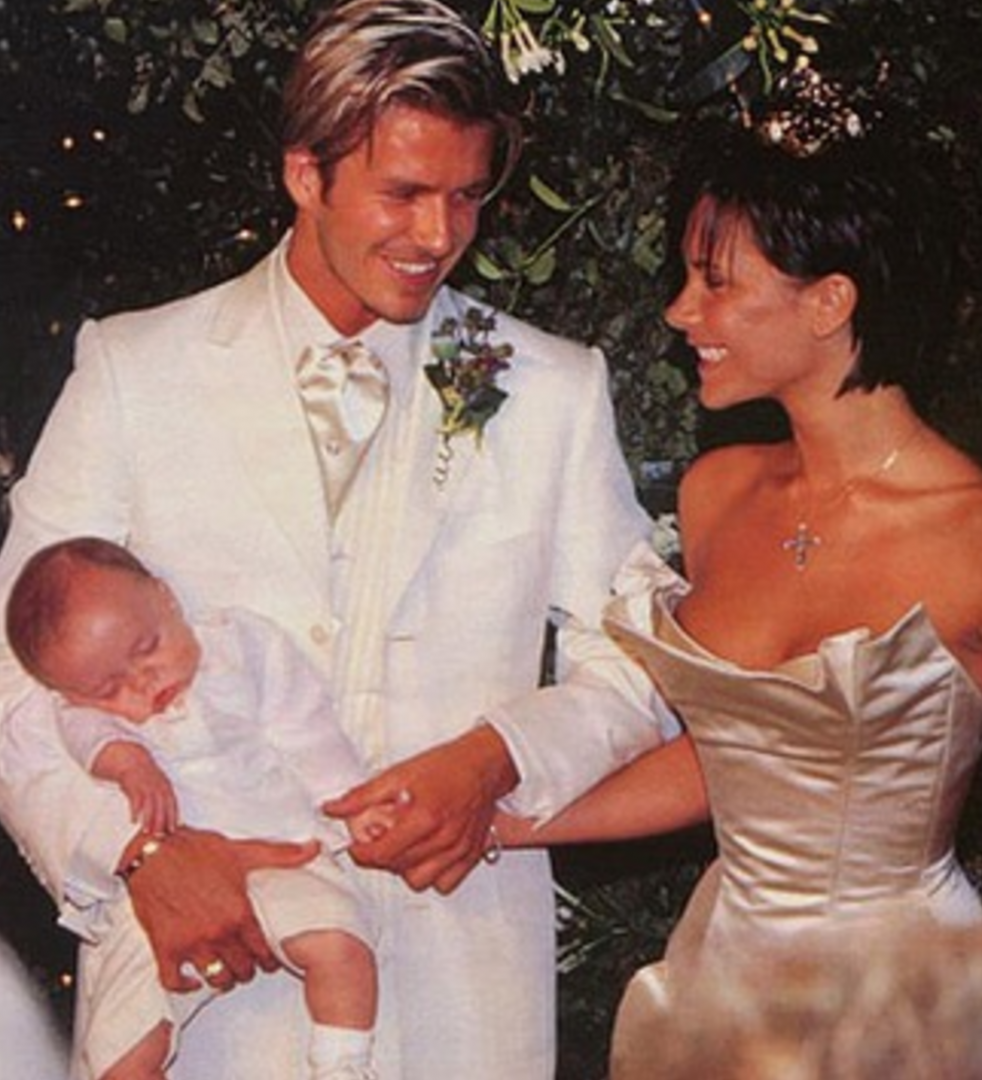 Evlilik Yıl Dönümünüz Kutlu Olsun Victoria & David Beckham!