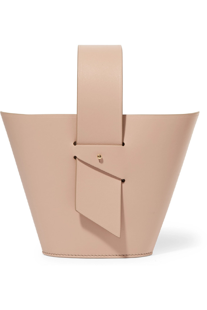 Günlük Stilin Yeni Vazgeçilmezi: Bucket Çantalar