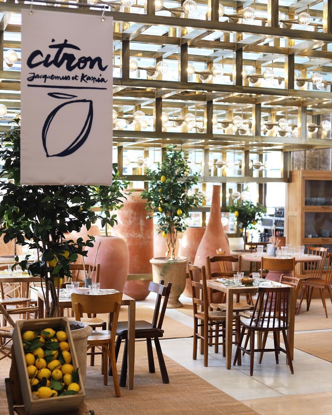 Jacquemus'den Paris'te Akdenizli Bir Mekan: Café Citron