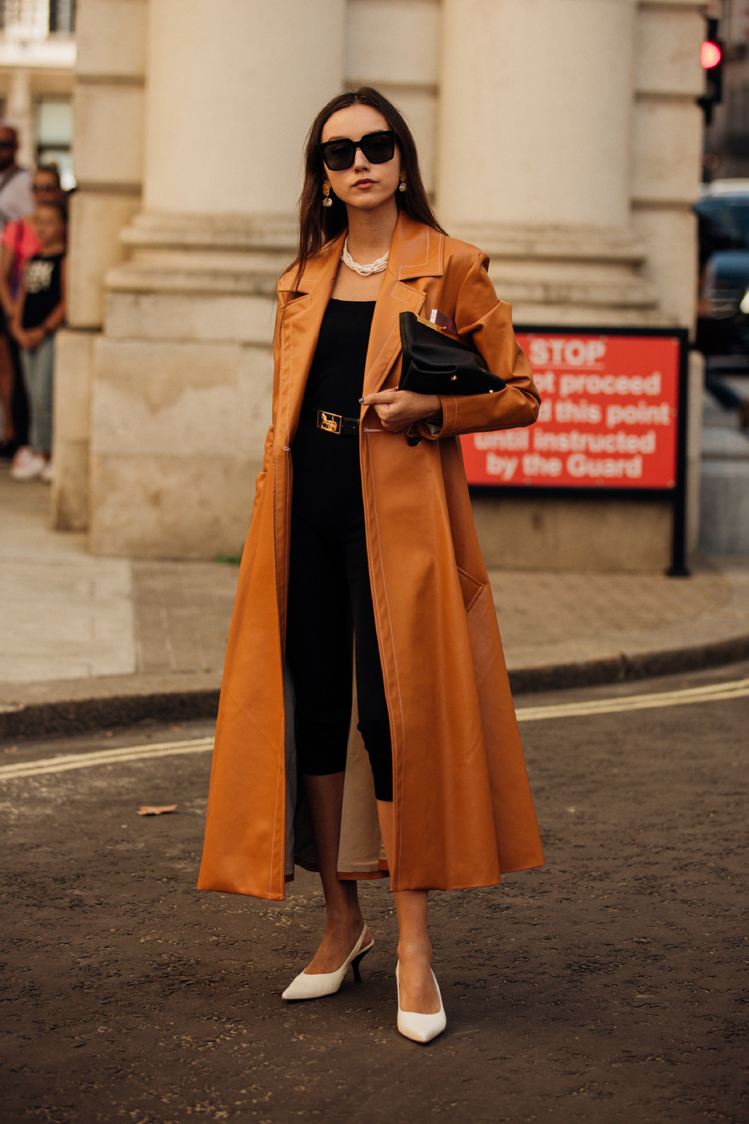 Sokak Stili: 2020 İlkbahar/Yaz Londra Moda Haftası 3. Gün