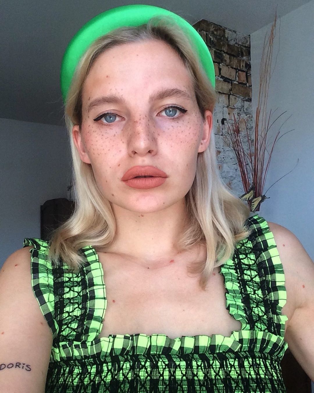 Sara Sampaio'dan Aleali May'e Haftanın Güzellik Instagramları