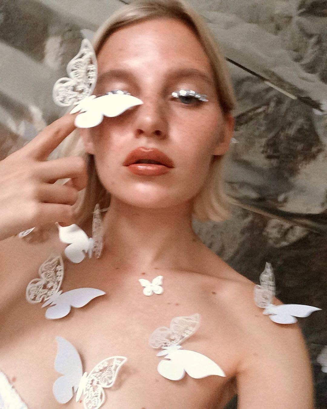 Elsa Hosk'tan Gilda Ambrosio'ya Haftanın Güzellik Instagramları