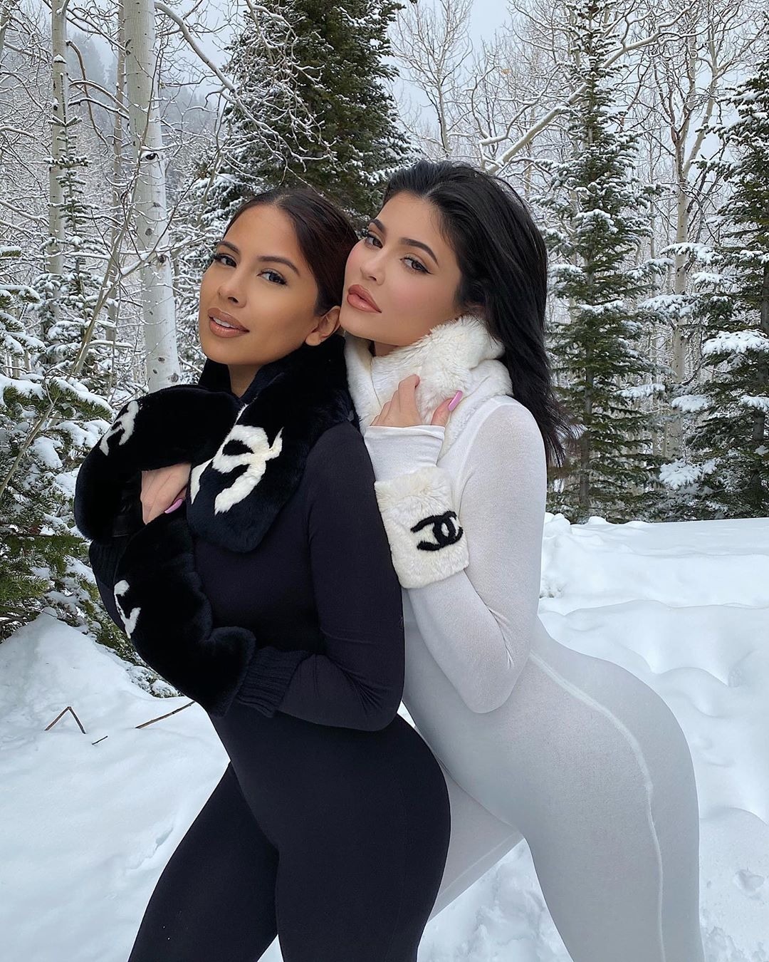 Kylie Jenner Kayak Tatilinde, Yüksek Modanın Çekim Alanında
