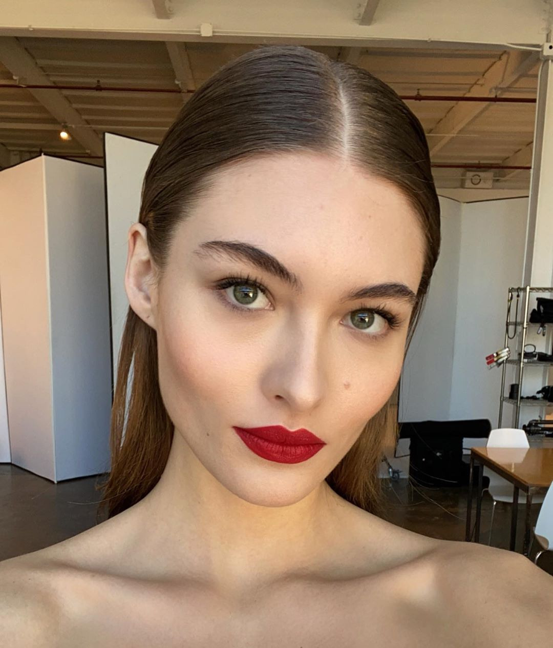 Elsa Hosk'dan Gigi Hadid'e Haftanın Güzellik Instagramları