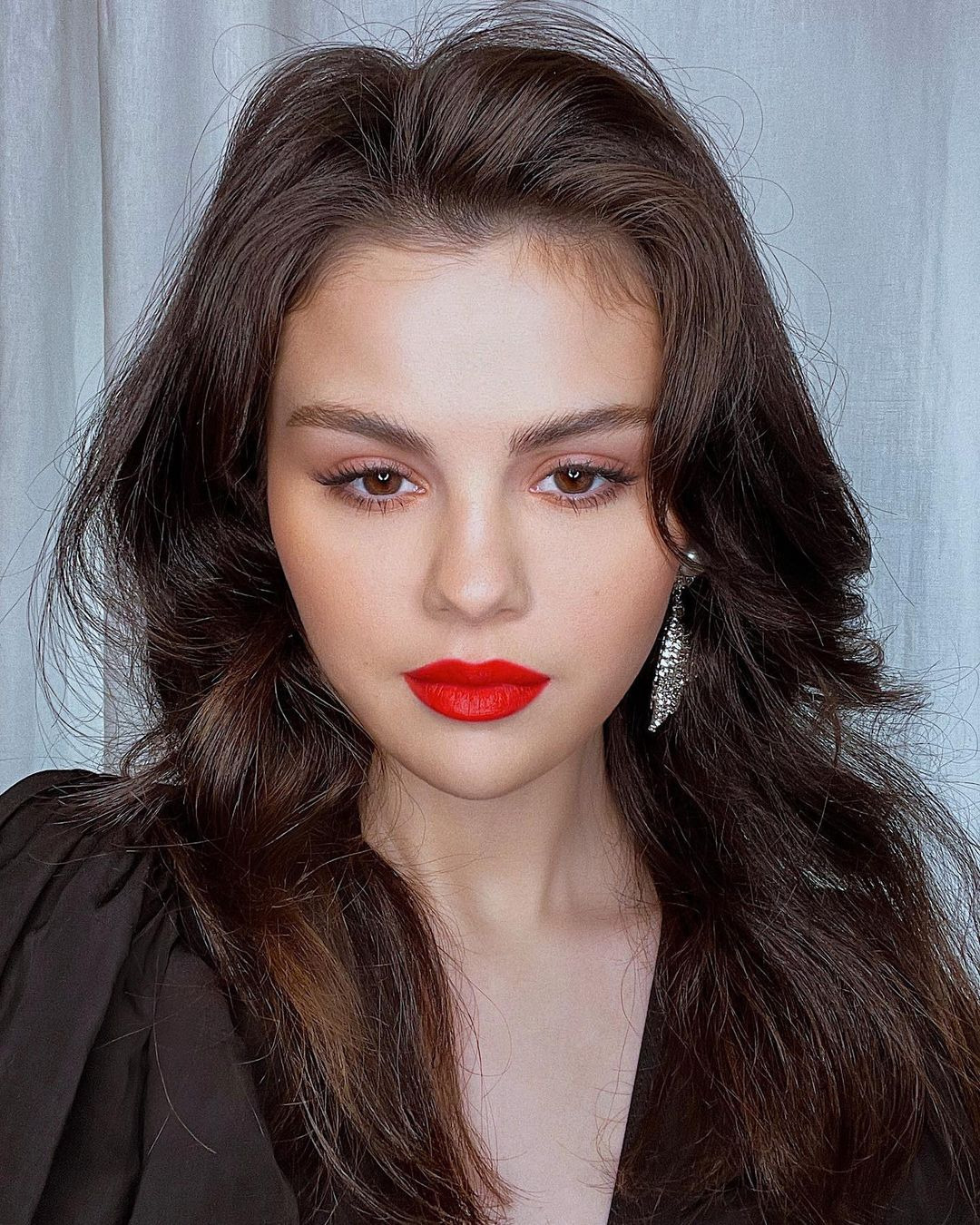 Selena Gomez'den Dua Lipa'ya Haftanın Güzellik Instagramları