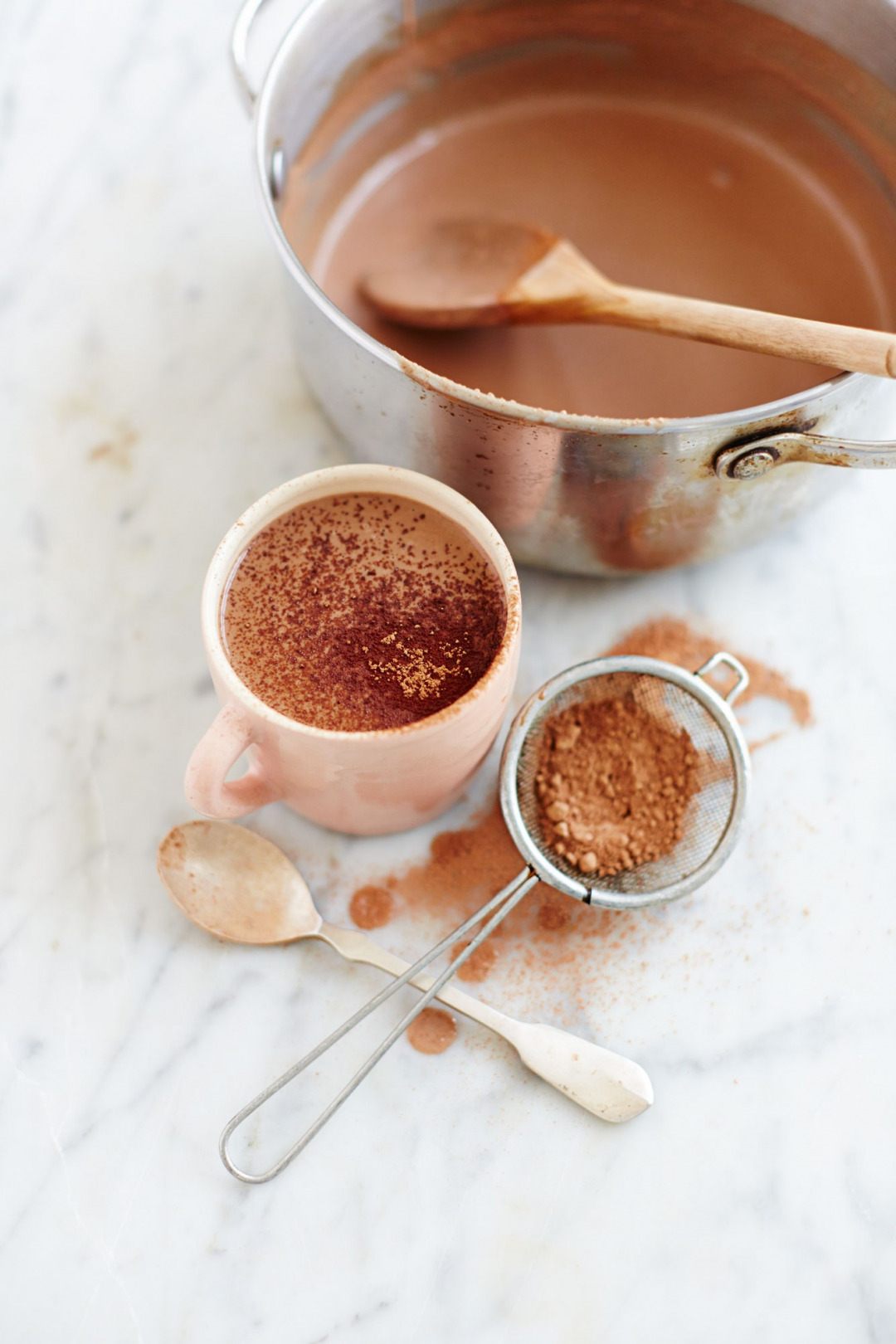 Sıcak Çikolatayı Daha Sağlıklı Hale Getirmenin 5 Yolu
