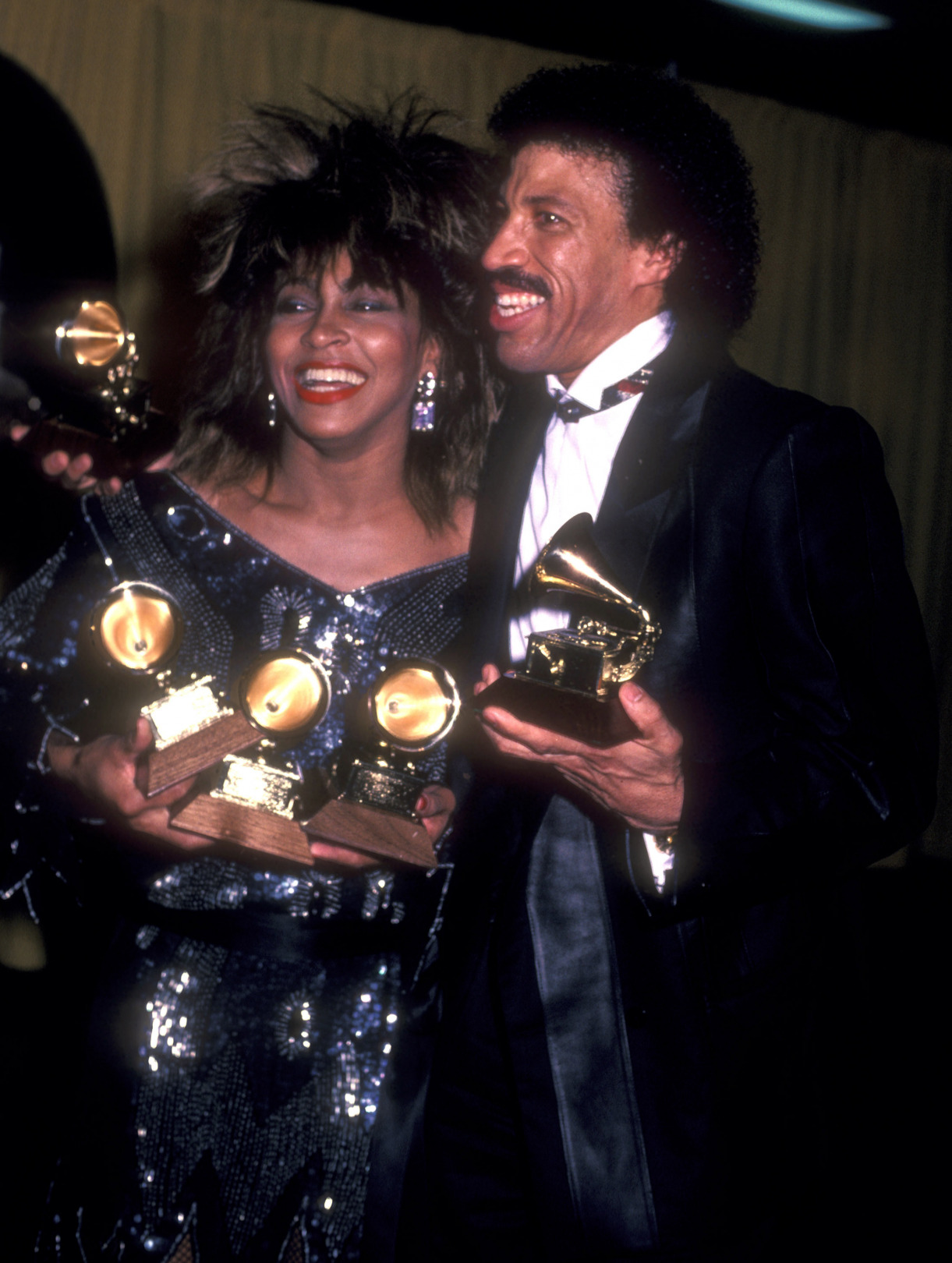 Geçmişten Günümüze Grammy Ödülleri'nin Unutulmaz Güzellik Anları