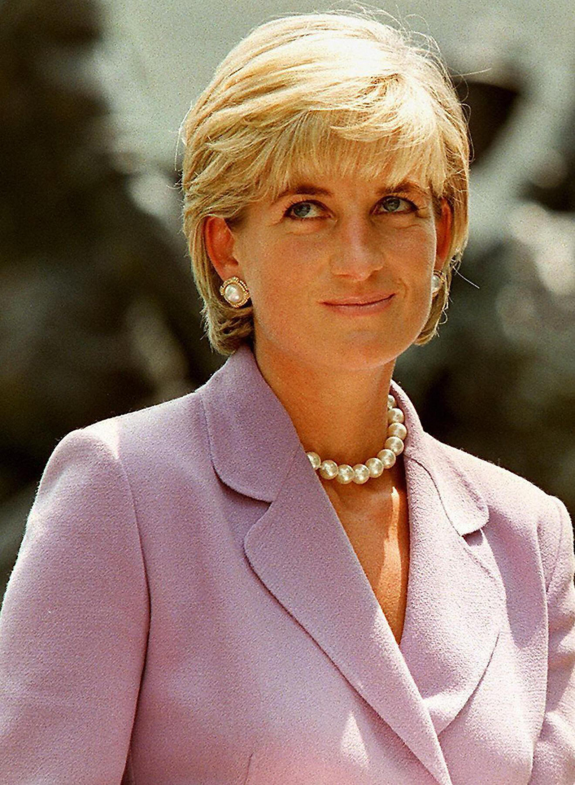 Prenses Diana'nın İkonik Saç Evrimi