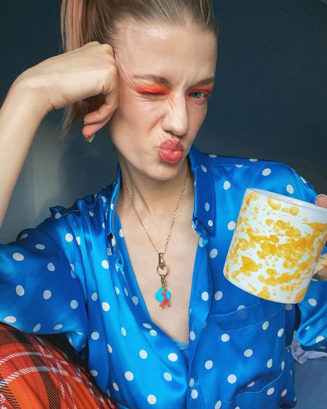 Grace Ghanem'den Josefine Vogt'a Haftanın Güzellik Instagramları