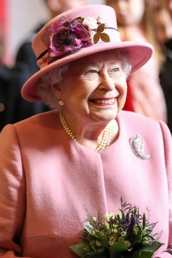 Kraliçe Elizabeth’ten Korkutan Haber
