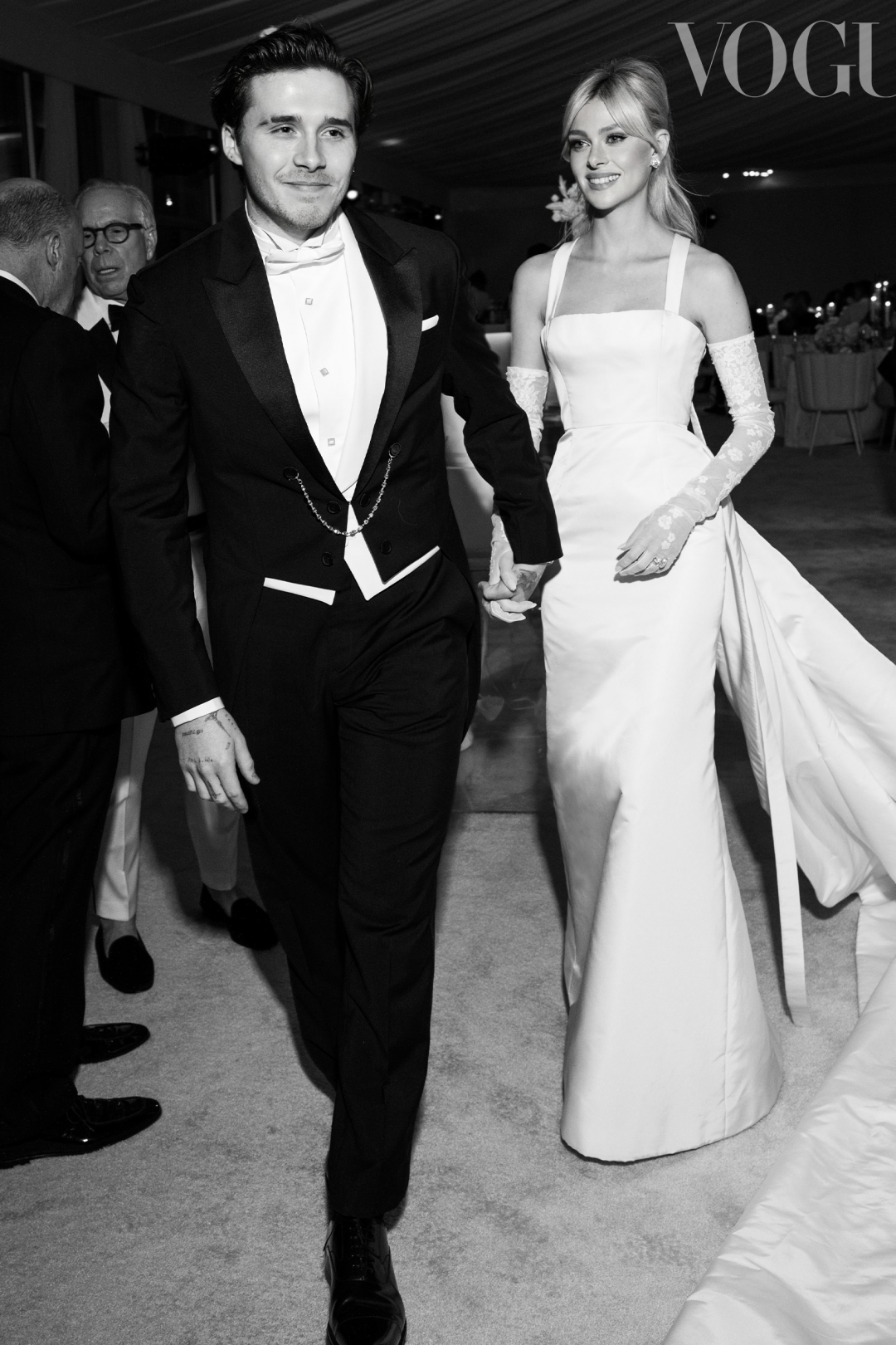 Nicola Peltz ve Brooklyn Beckham, Peltz Ailesi’nin Oceanfront Palm Beach malikanesinde evlendi.