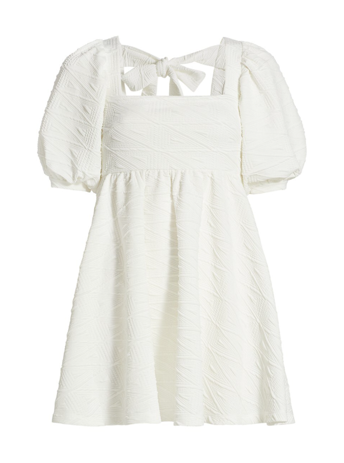 Sezonun Olmazsa Olmazı: En İyi 15 Beyaz Elbise