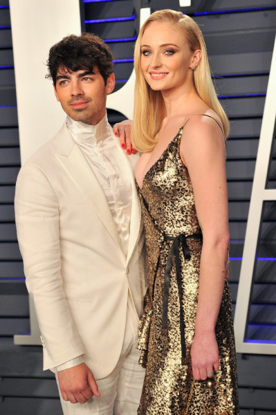 joe-jonas-sophie-turner-red-carpet-baby