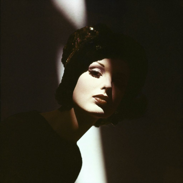 Dorothea McGowan in Emme, Vogue, 1961
