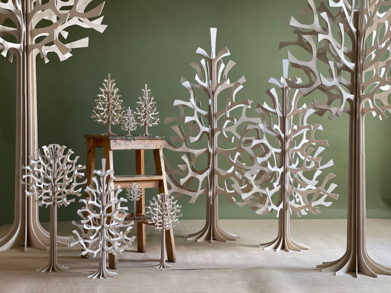 21-12/14/large_lovi-trees-and-spruces.jpg
