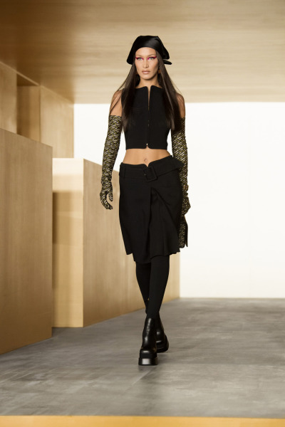 Versace, 2021 Sonbahar, Vogue Runway