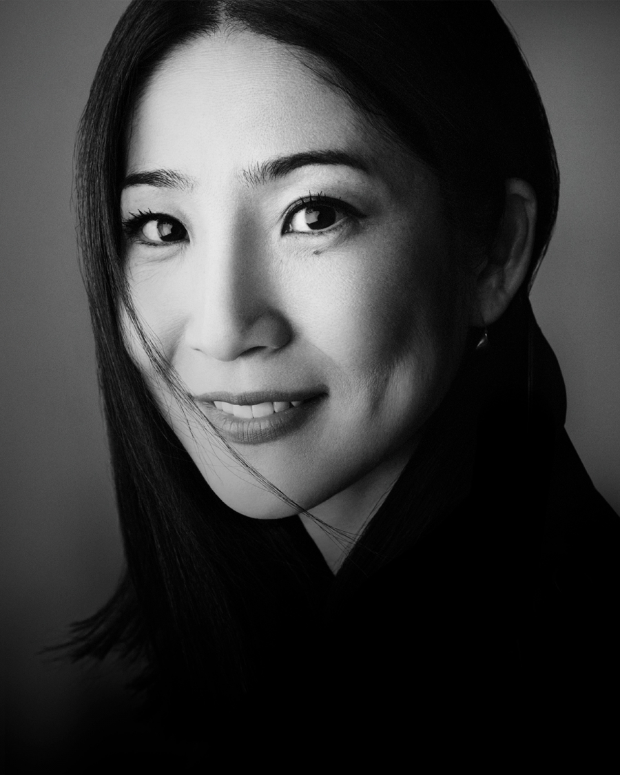 Hiromi Ueda - Armani Global Make-Up Artist - 13