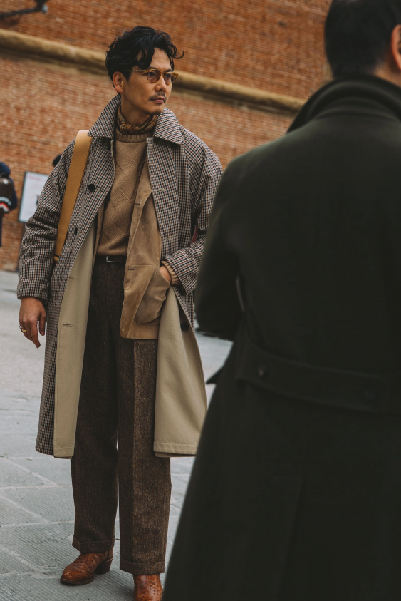 Sokak Stili: 2024-25 Sonbahar/Kış Milano Erkek Moda Haftası