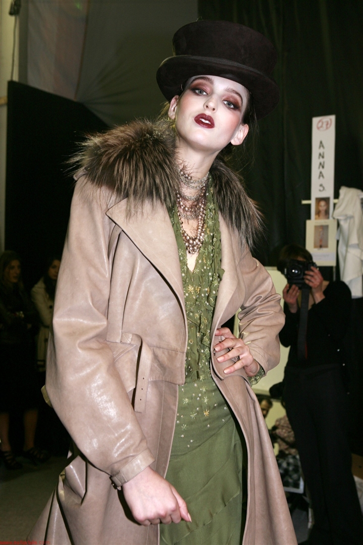 Christian Dior 2010-2011 Sonbahar/Kış Çekim Arkası