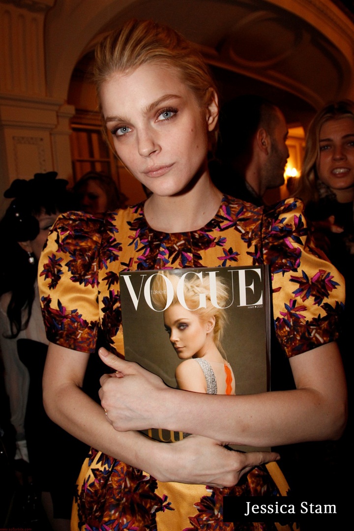 Vogue Türkiye'nin Paris'teki dünya lansmanı modanın ünlü isimlerini bir araya getirdi.